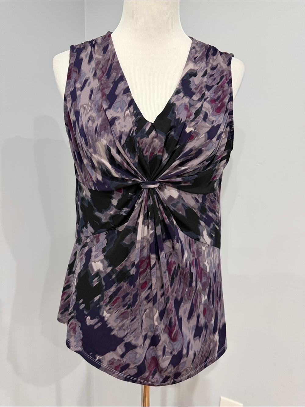 Daisy Fuentes Purple and Black Twist-Front Sleeveless Camisole